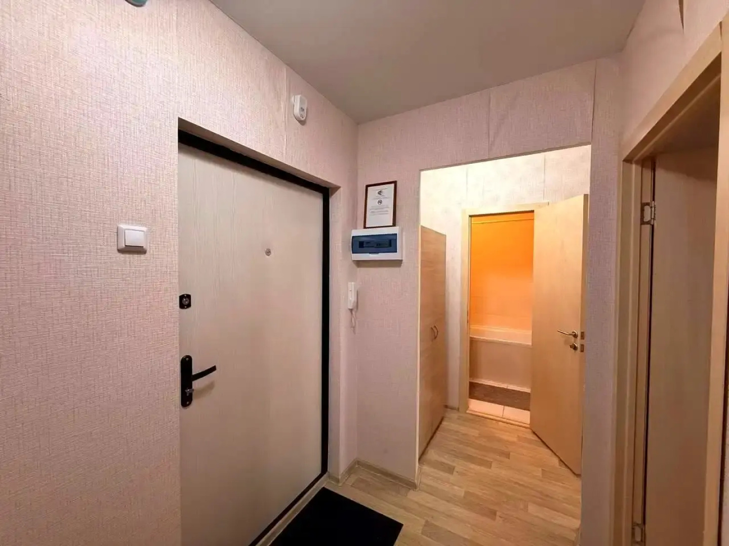 Квартира GoldApart Академика Макеева 20