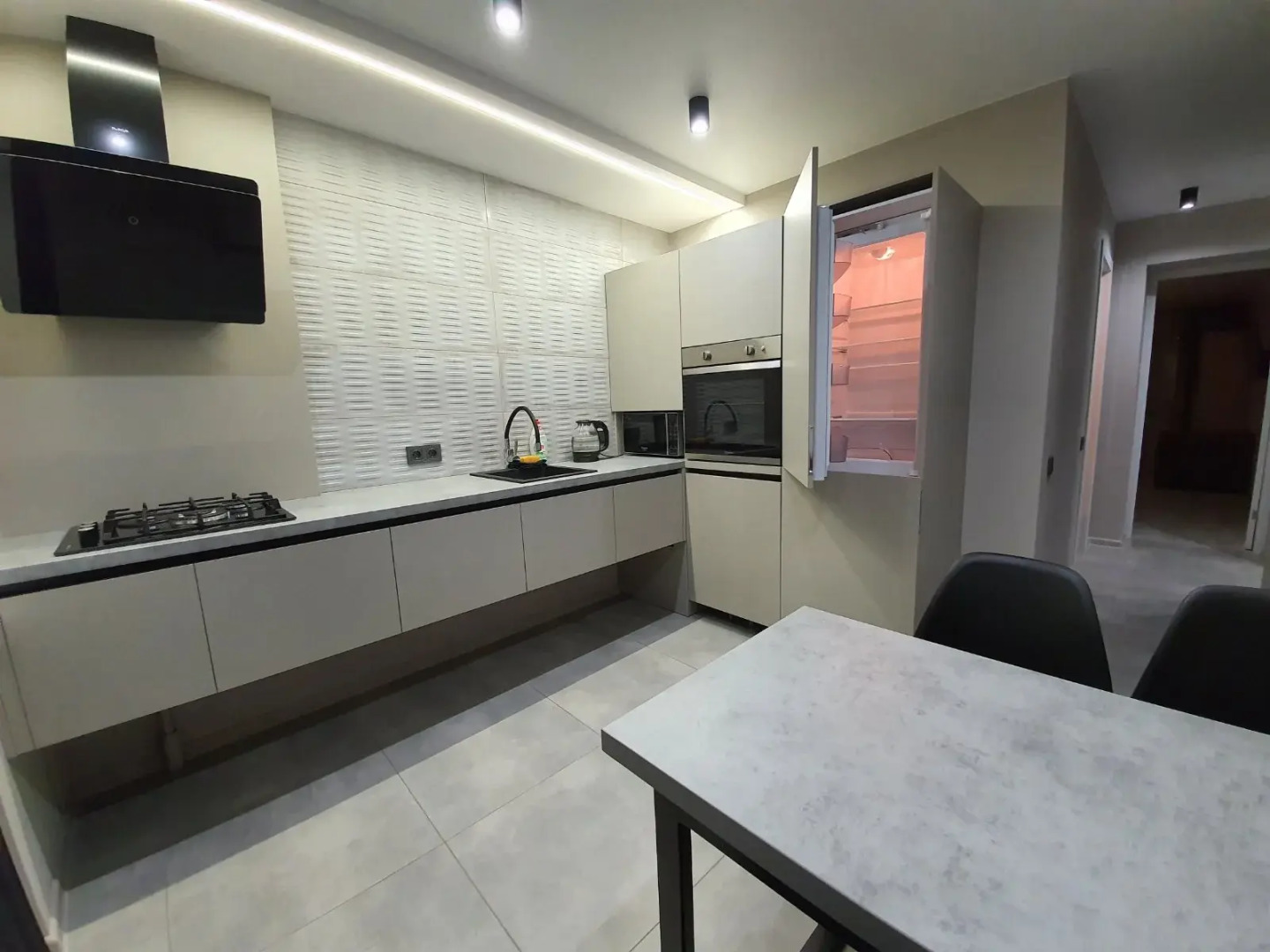 Квартира с 2 Изолированными Друг от Друга Спальнями