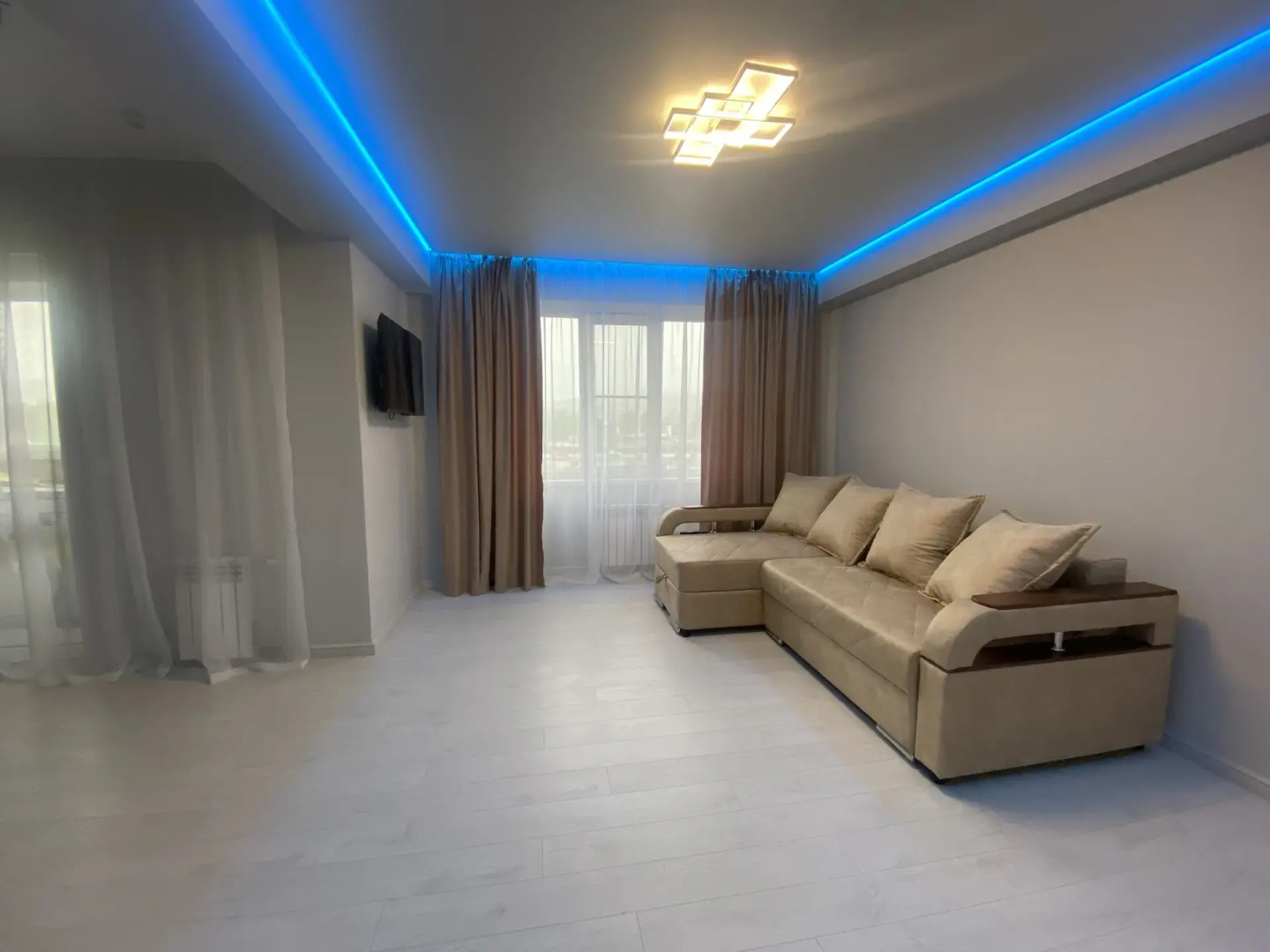 Квартира Rose Town