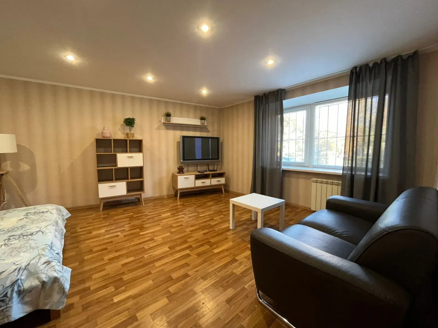 Апартаменты на улице Притомская Набережная 13