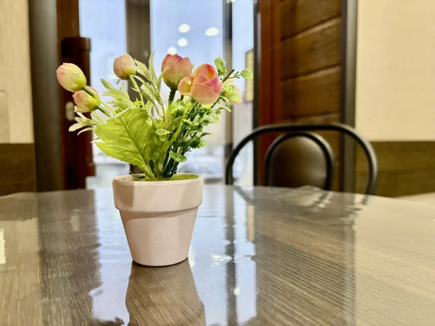 Отель Айхал