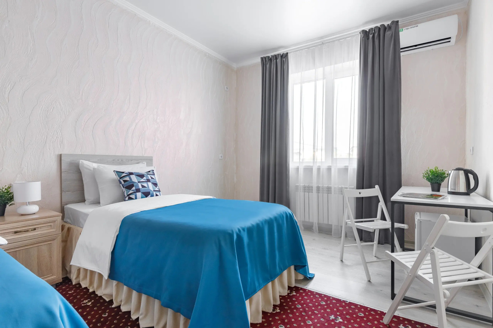 Отель Лабиринт