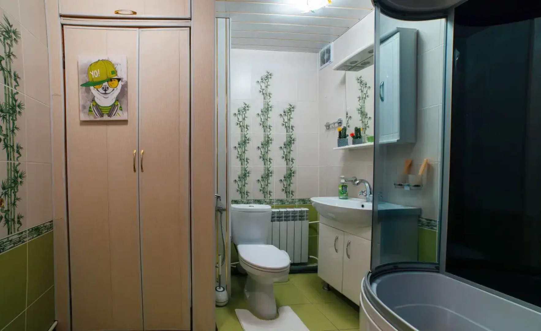 Апартаменты Семейные с Балконом и Красивым Видом в Тырнаузе от Квартирукинг