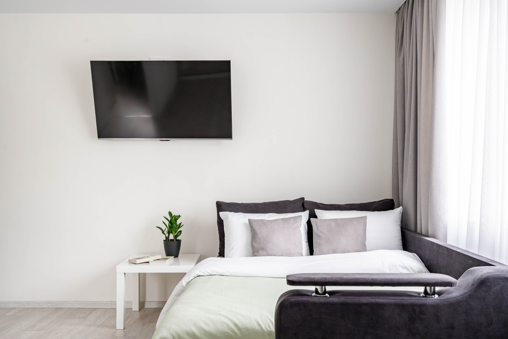 Квартира Light у Ленинского проспекта Satin Home