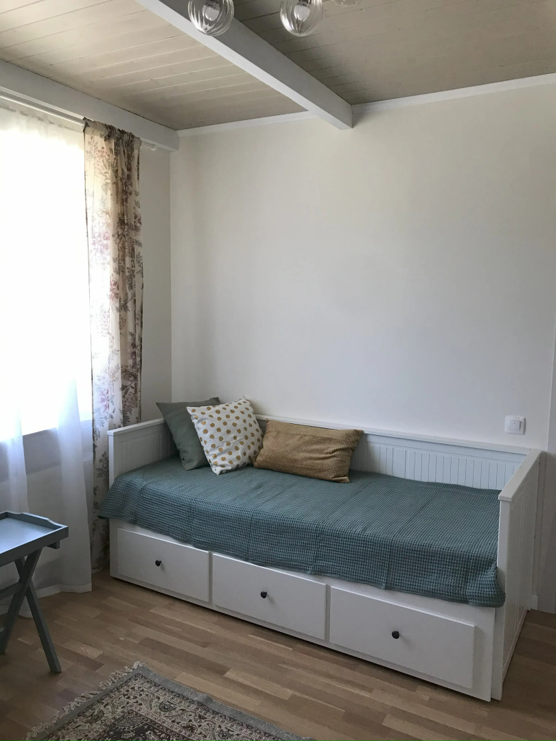 Апартаменты с 3 спальнями в частном доме