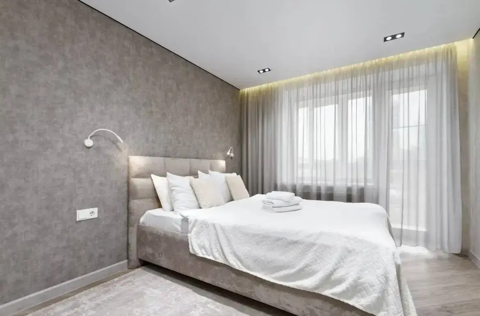 Квартира Уютная 3-ех комнатная квартира рядом с ЖД Вокзалом