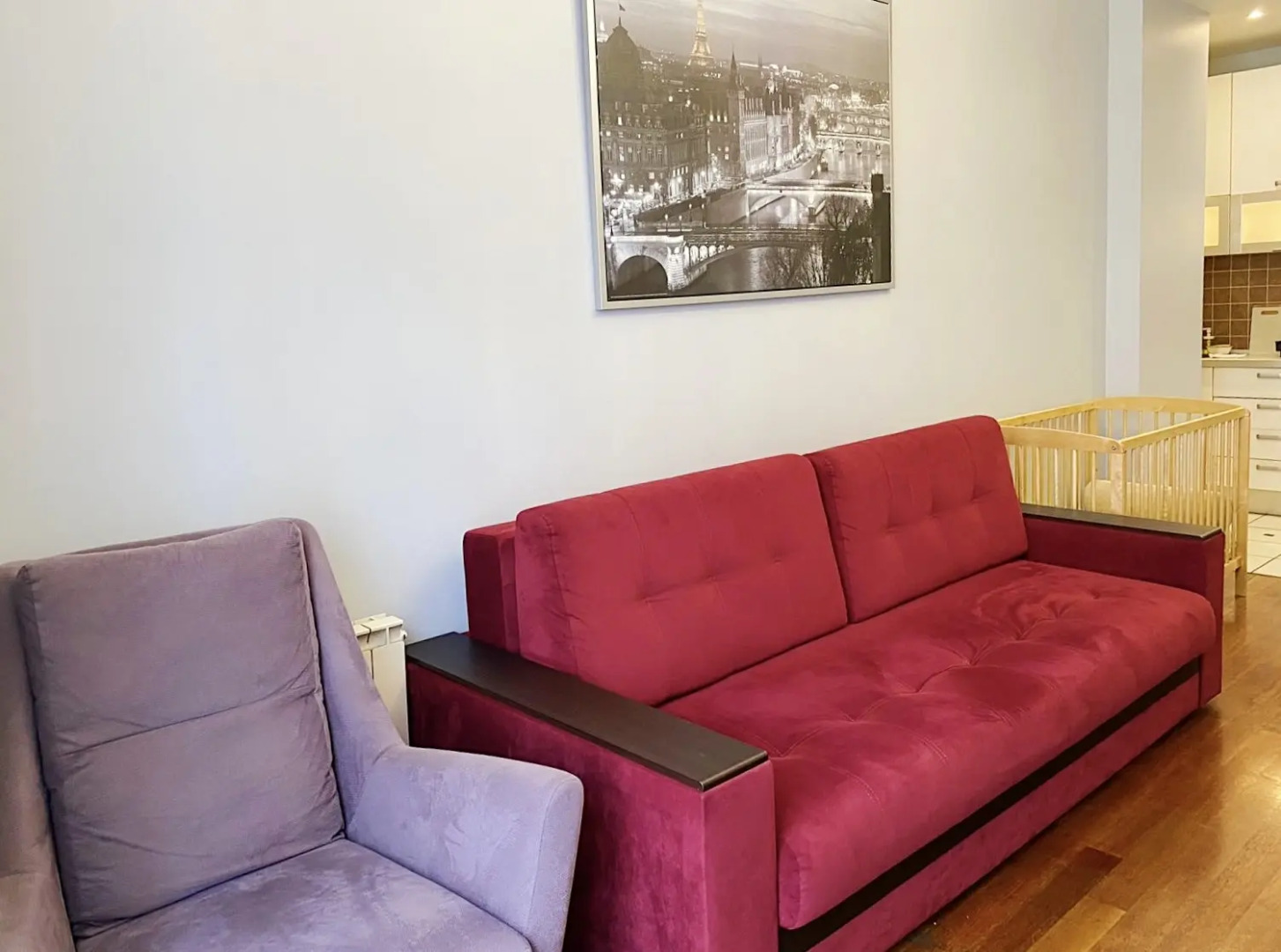 Апартаменты с балконами и видом на тверскую площадь и Мэрию Москвы