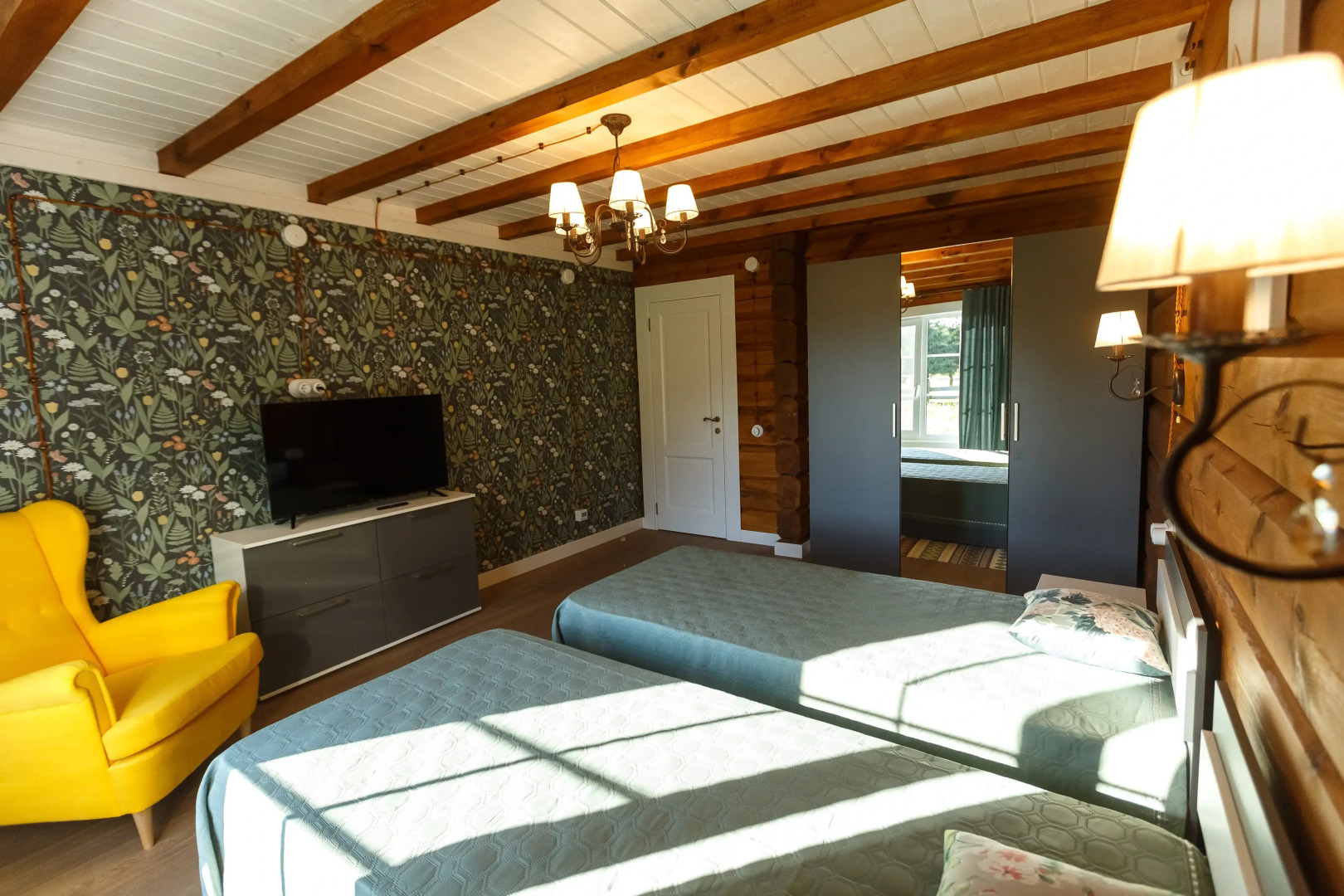 Частный дом Дом Пасечника