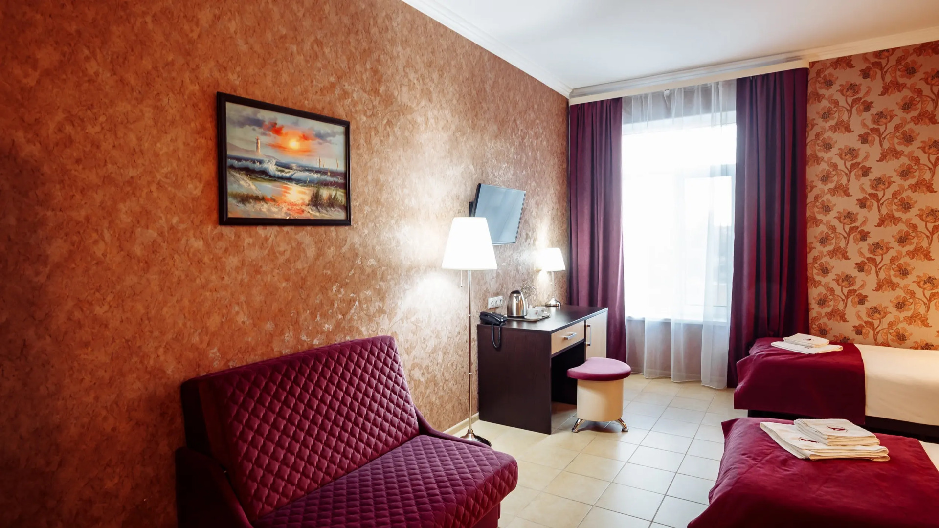 Отель Амфора