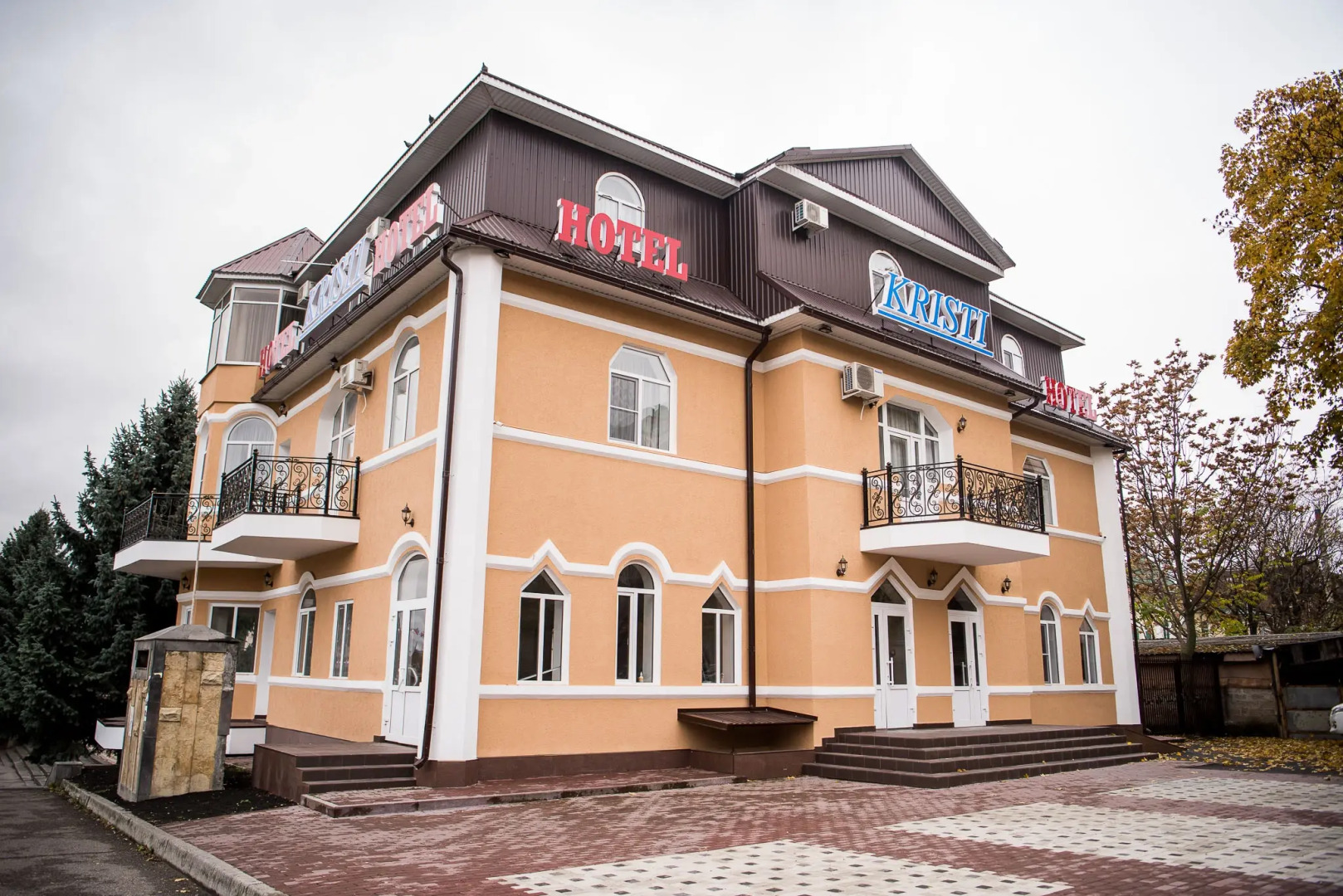 Отель Кристи
