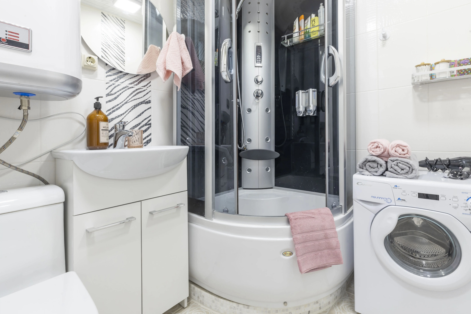 Квартира 2-комн с видом на озеро и горы