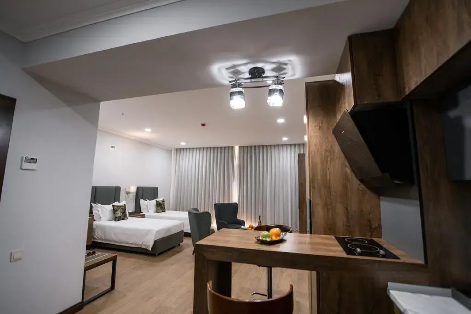 Отель Krokus Plaza