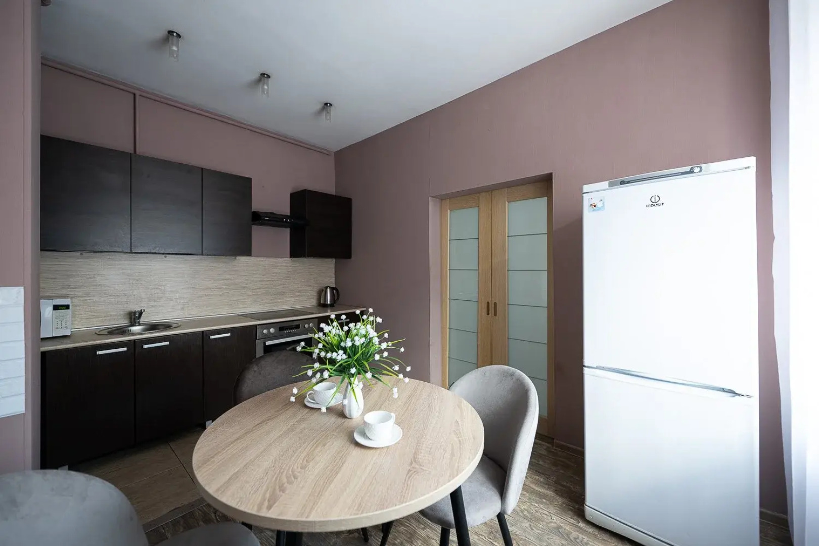 Апартаменты Пять Звёзд на Площади Революции