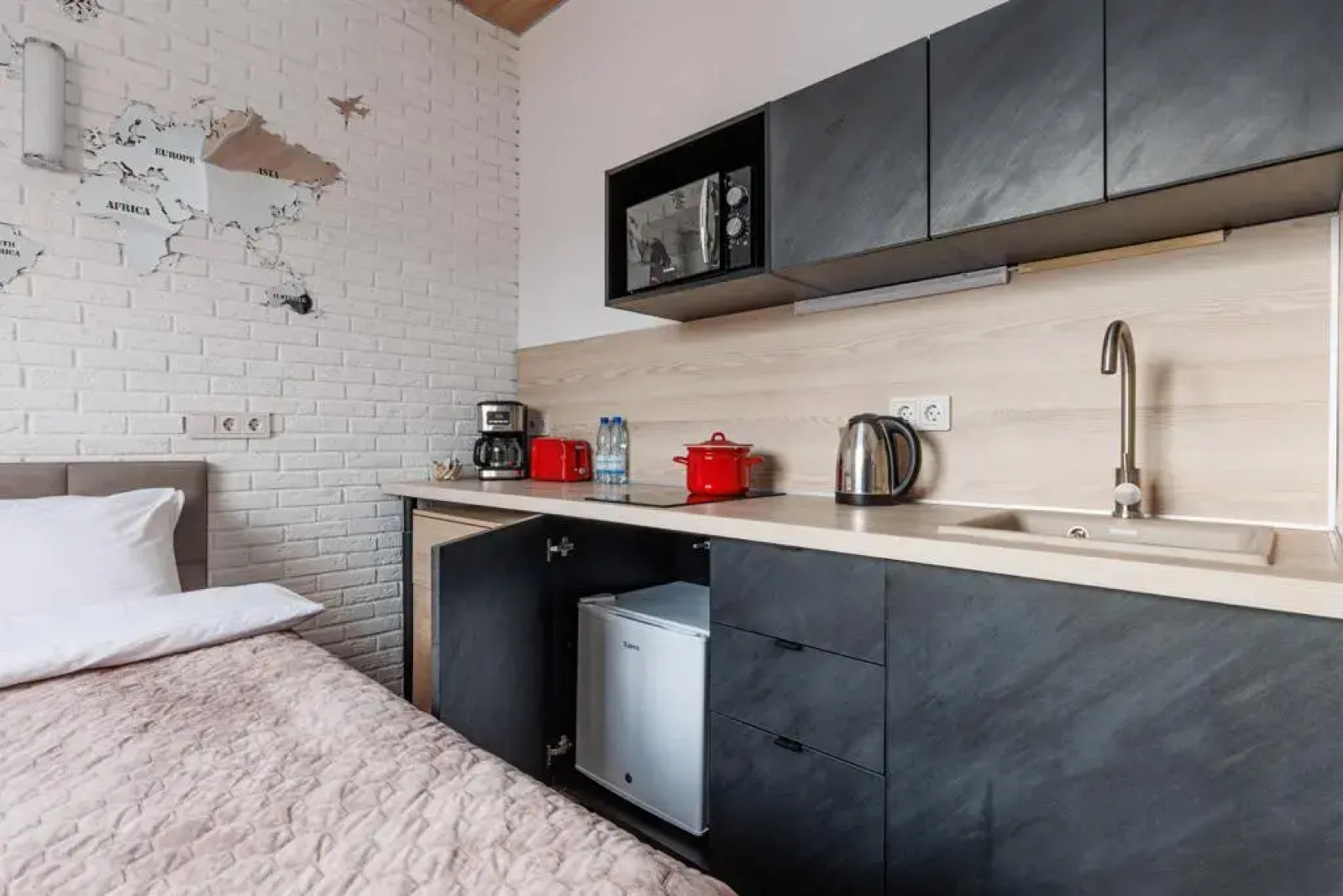 Апартаменты Стильный апартамент на Окружной