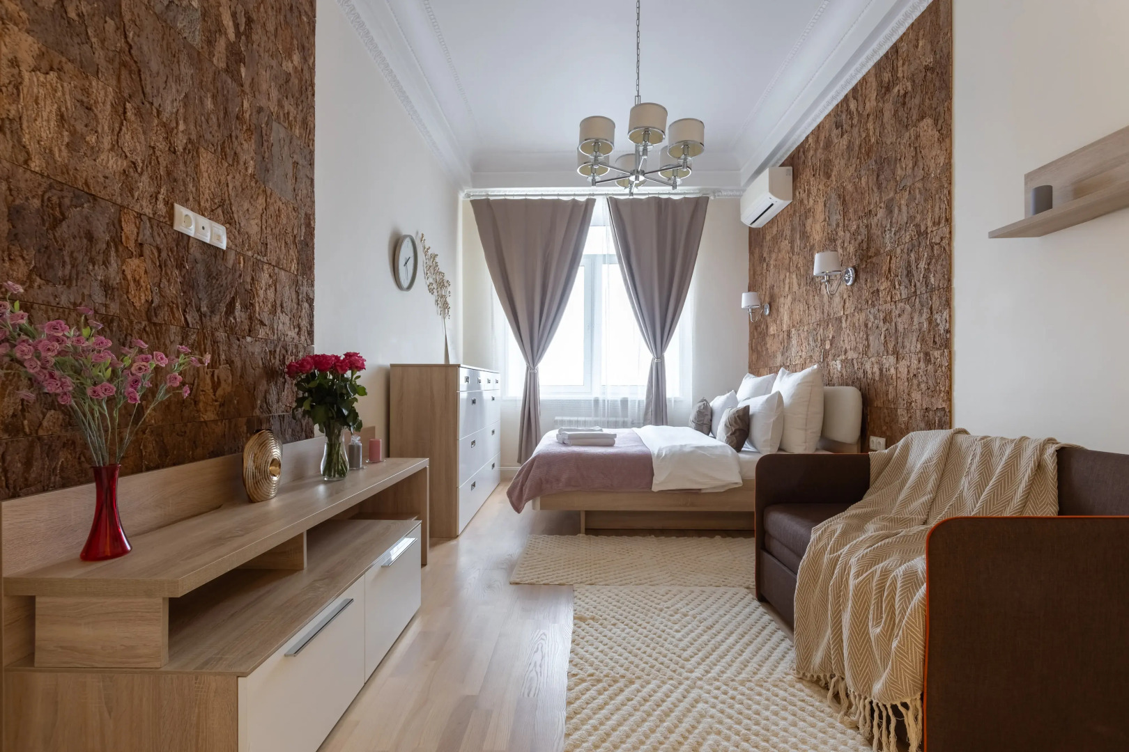 Апартаменты Улучшенные апартаменты с видом на город