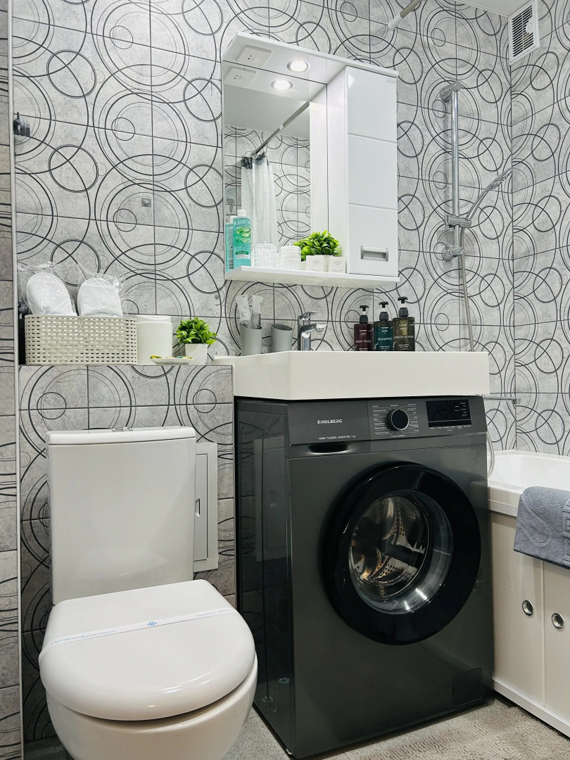 Апартаменты на Острове Канта у Биржевого сквера (самый центр города)