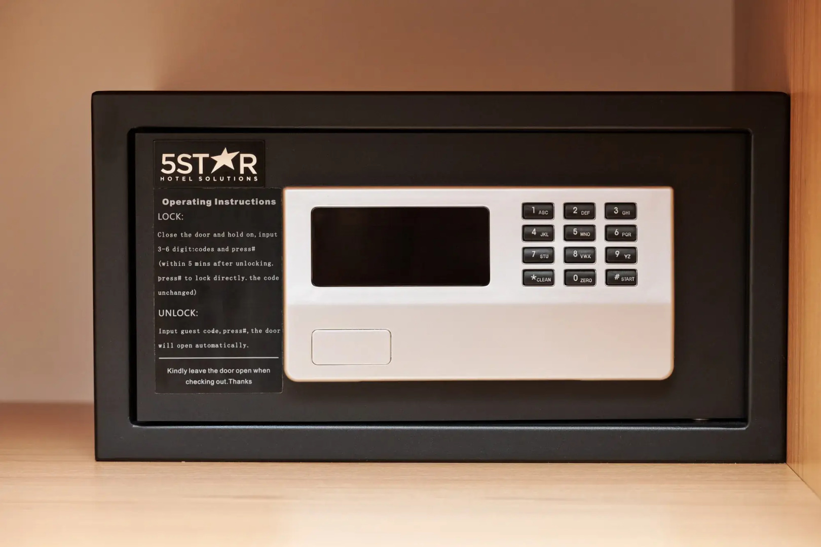 Отель AurA Aquarelle