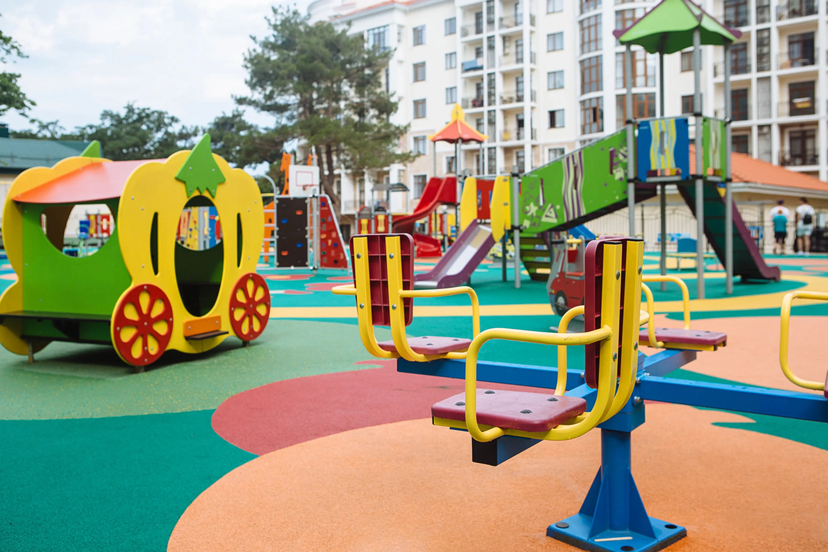 Апартаменты Люкс с большой ванной и видом на горы Sea Breeze & SPA