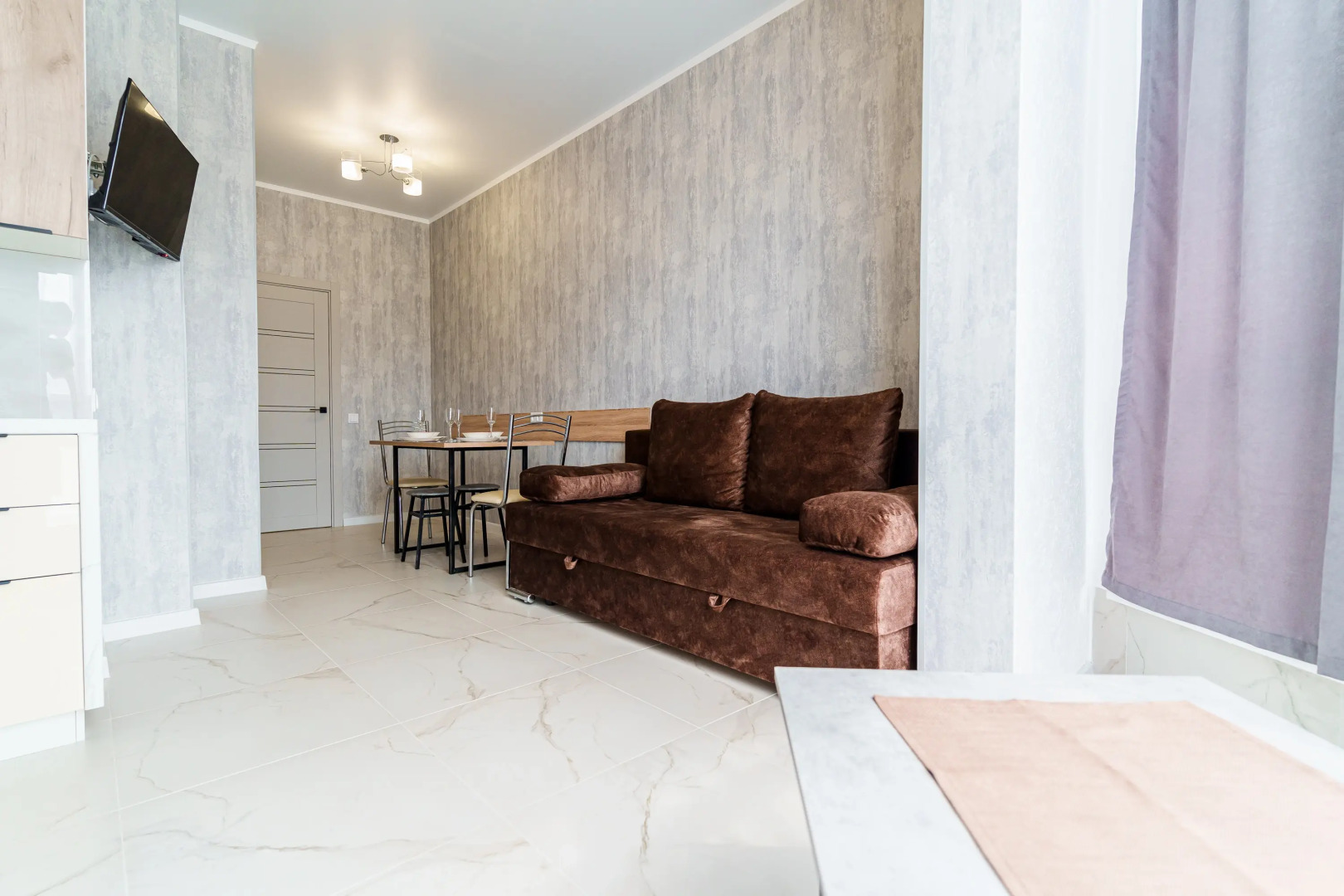 Апартаменты в центре Новороссийска от LetoApart 1