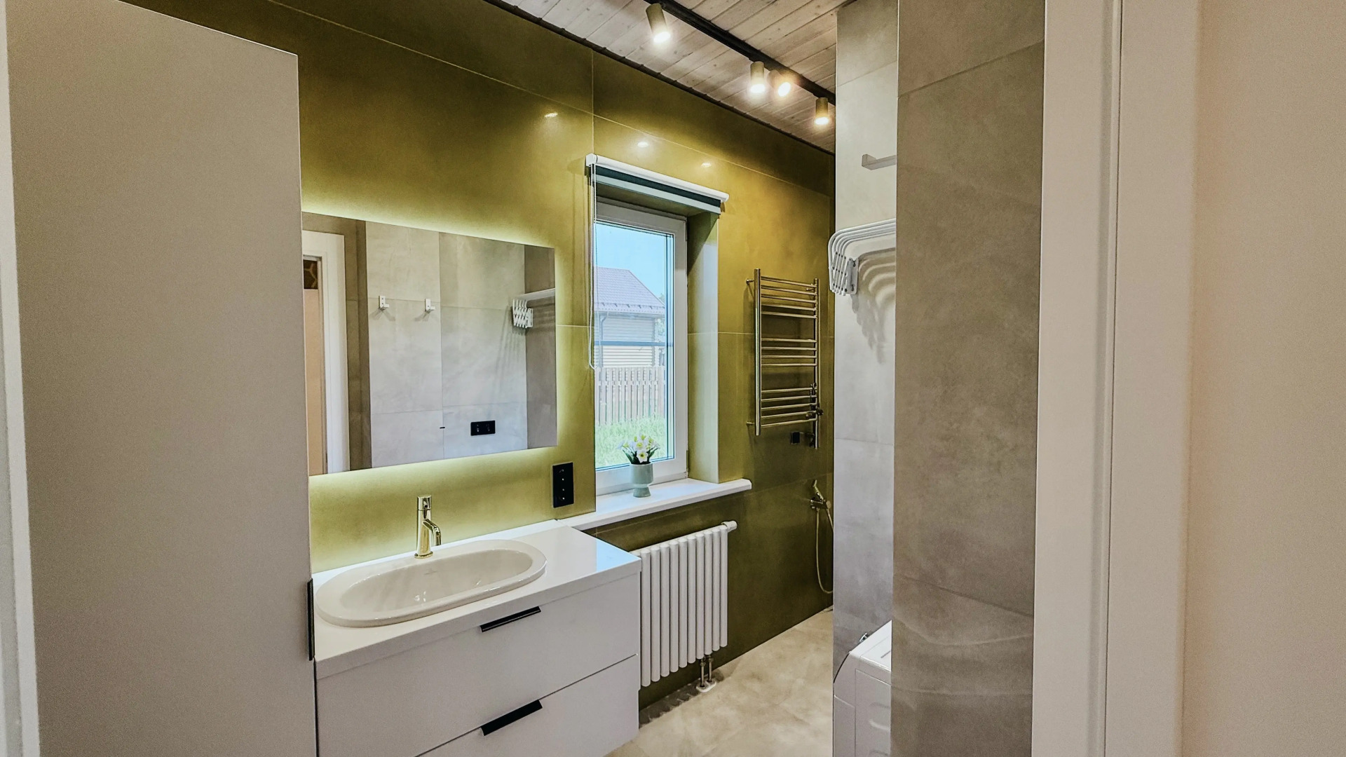 Частный дом шикарный в КП Золотые Сосны