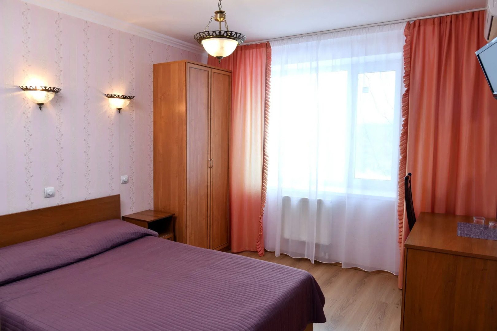 Отель Домик у причала