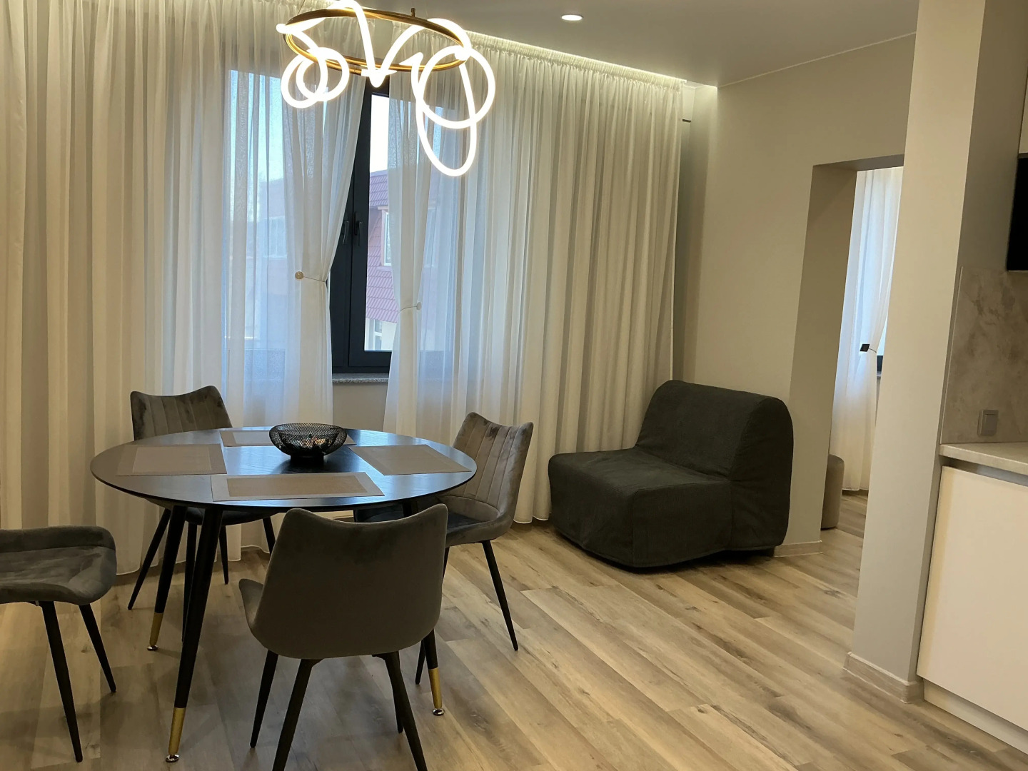 Апартаменты Небо Первая Линия 17