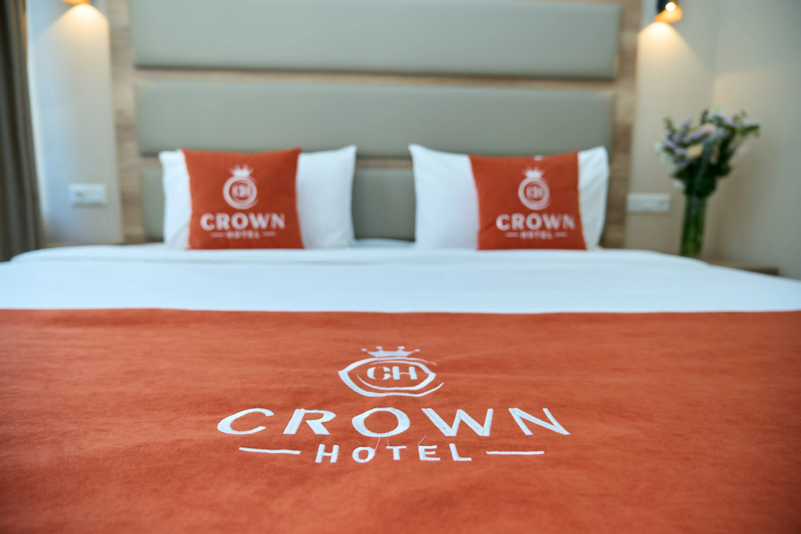 Отель Crown Hotel Bishkek