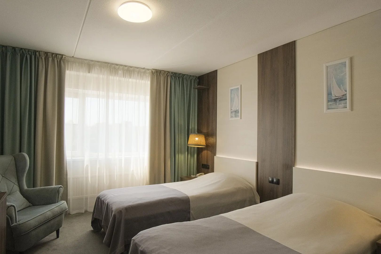 Отель Дружба