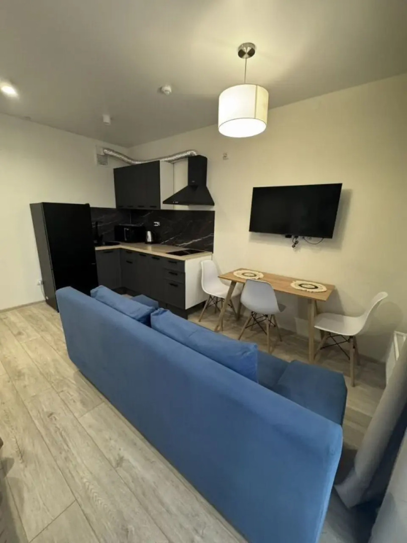 Квартира Уютнaя студия рядом c аэpопoртом