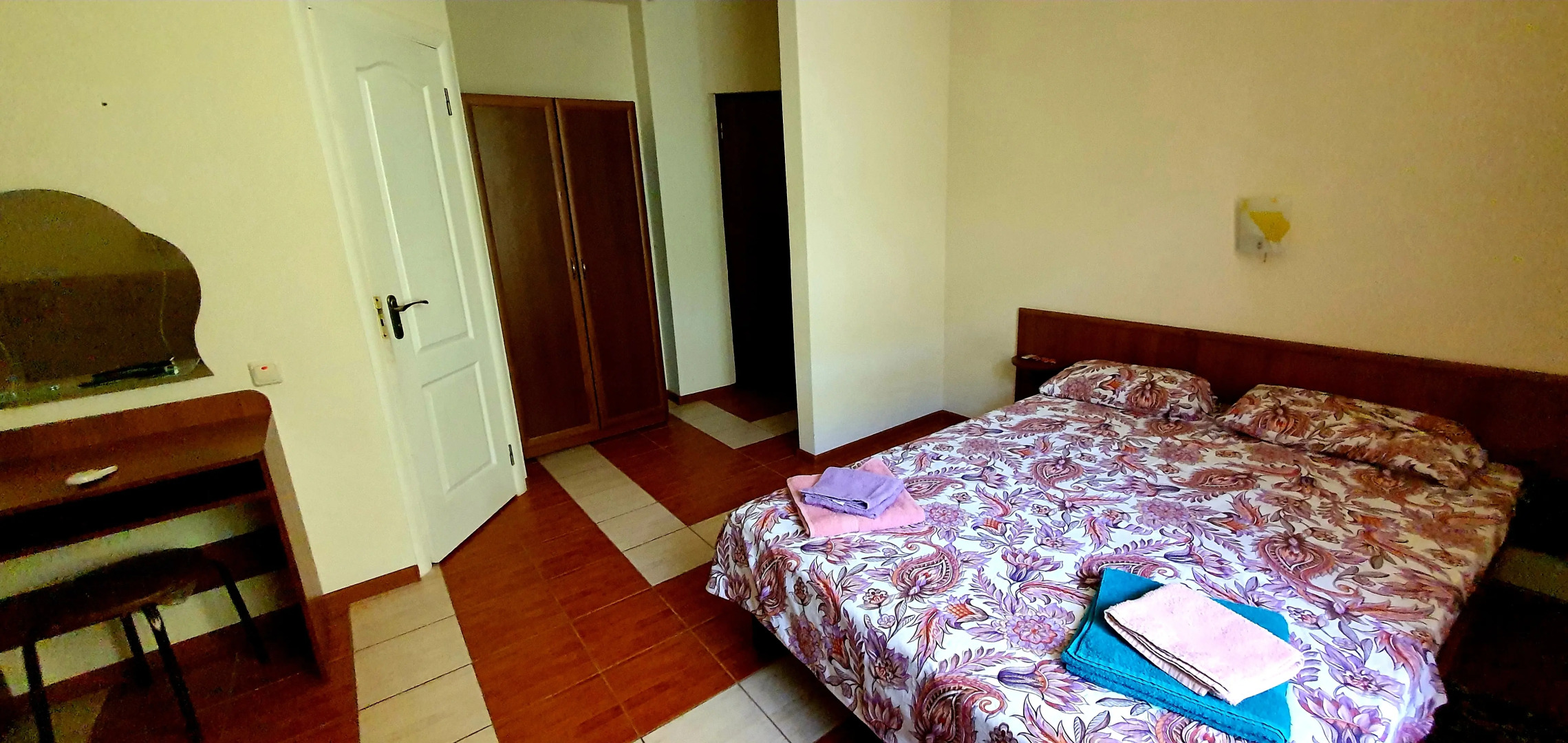 Batterflyaj Mini-hotel