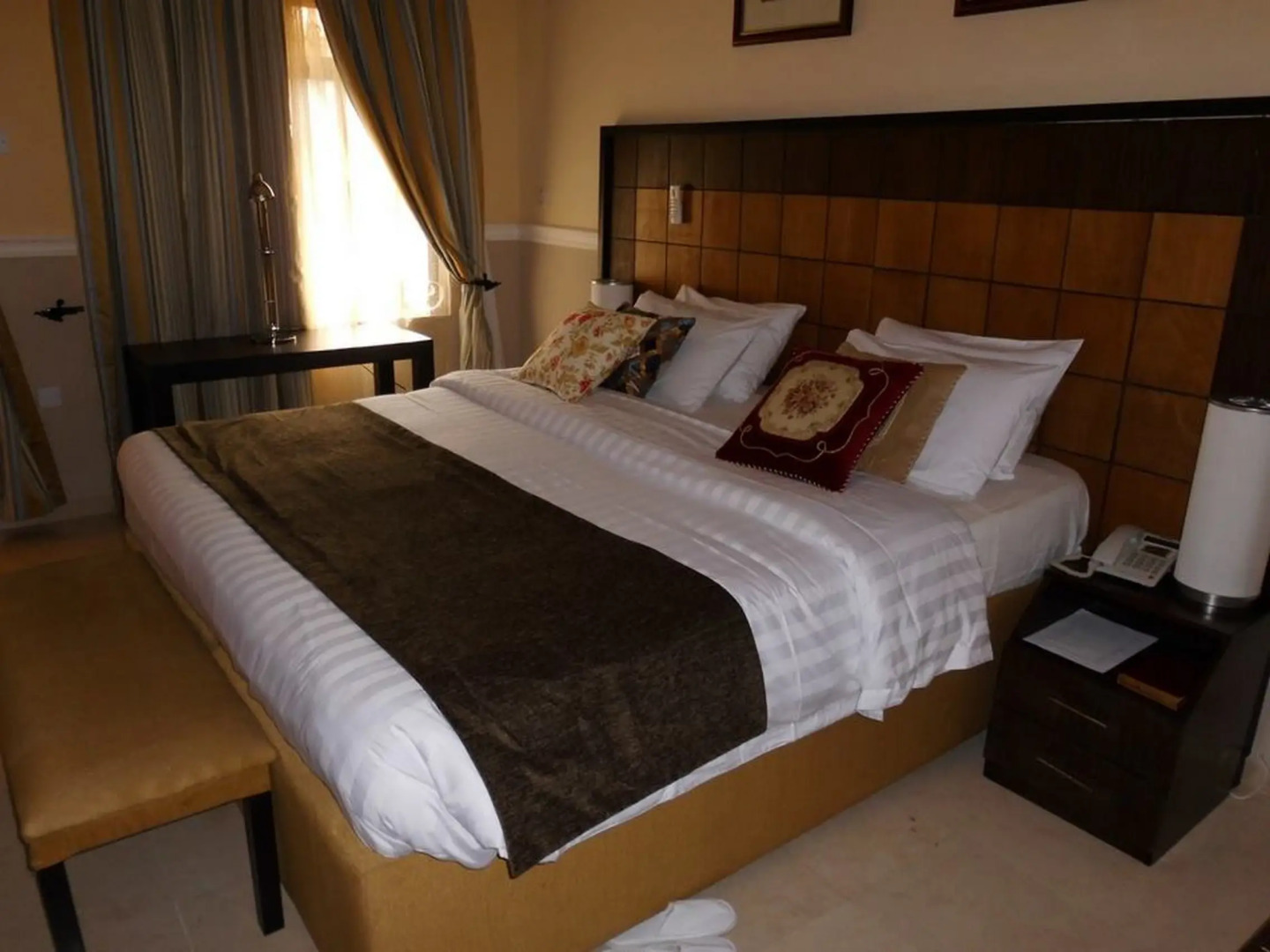 Nesville Suites Hotel