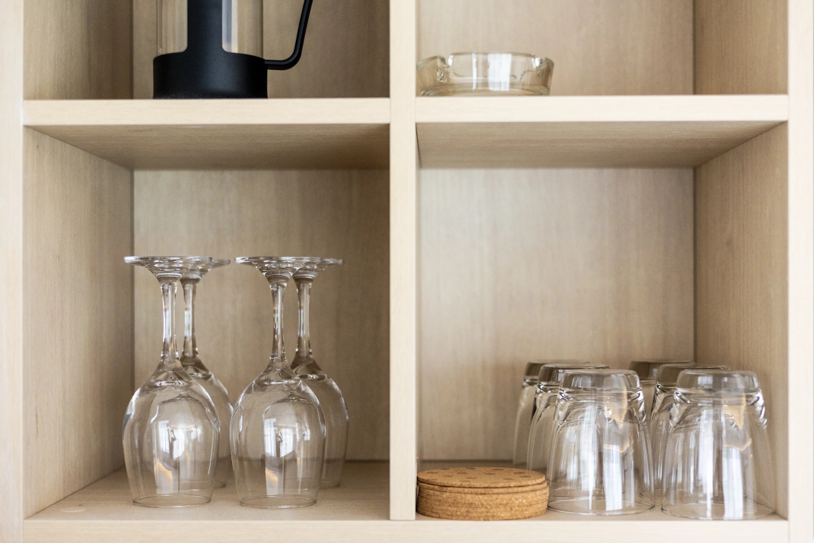 Квартира дизайнерская двухкомнатная рядом с Камалой бассейн фитнес и шаттл