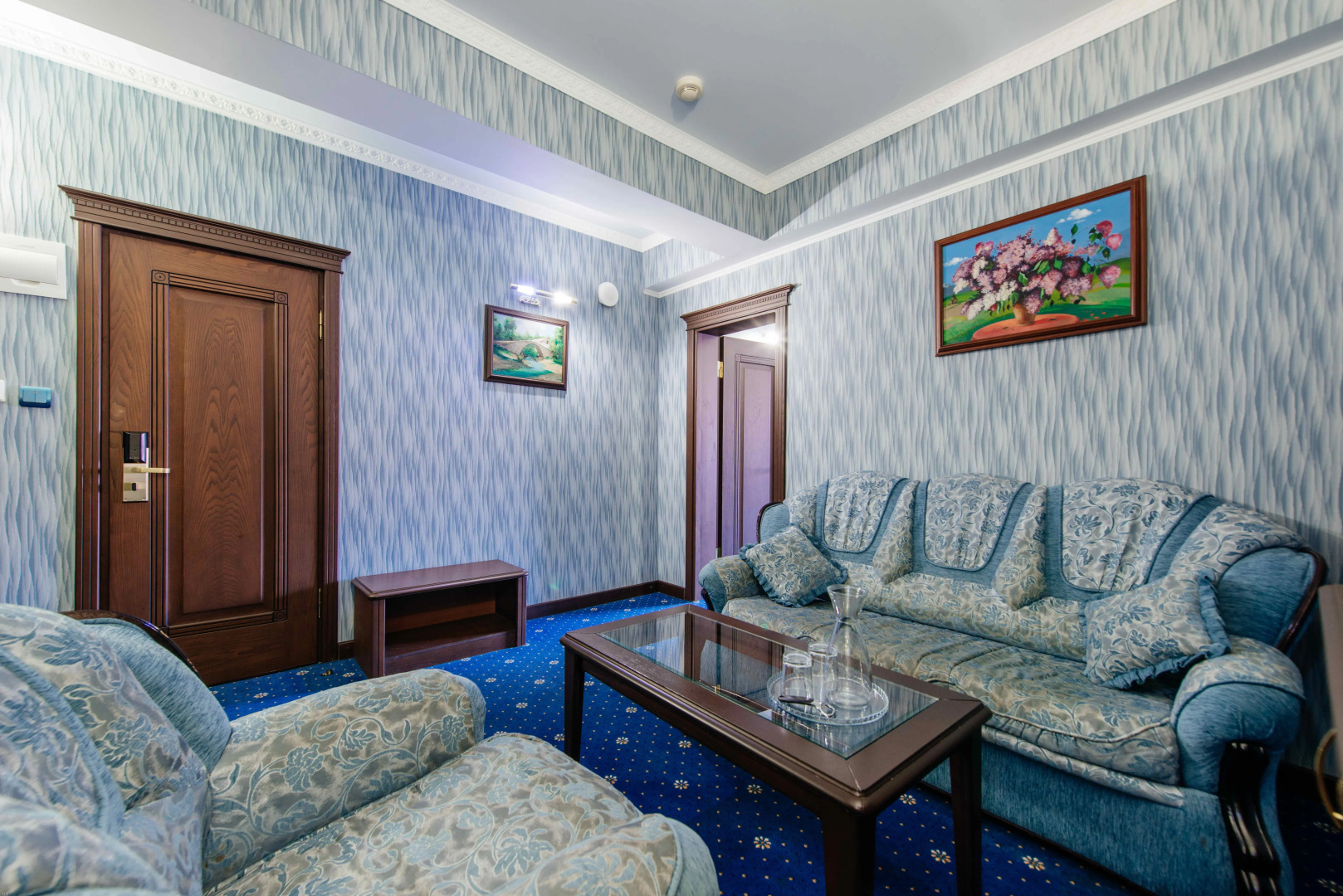 Отель Дельфин