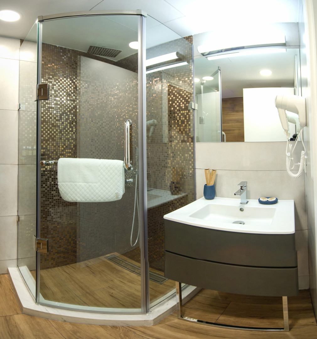 Отель Silver 39  Corner Hotel