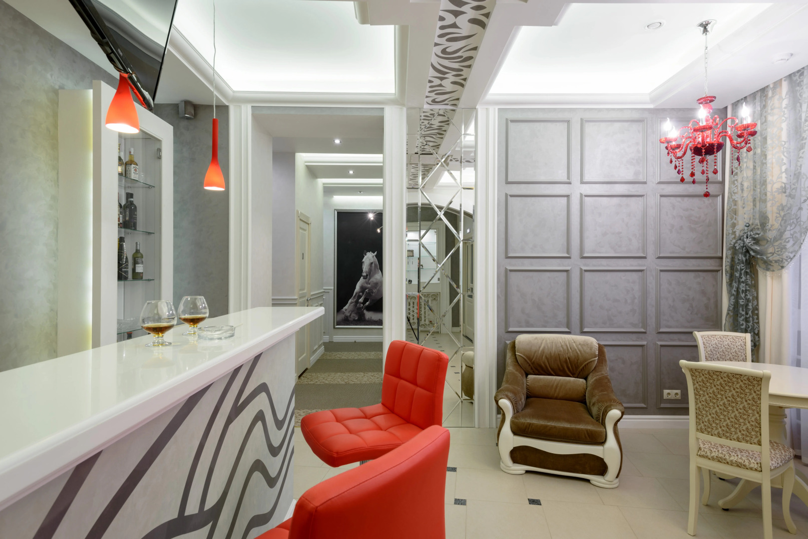 Отель Silver Horse