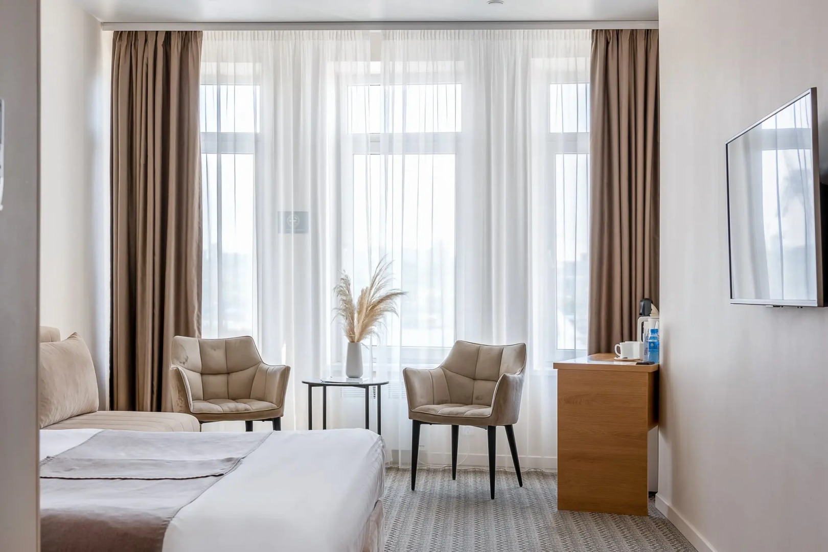 Отель Kinney Sea View