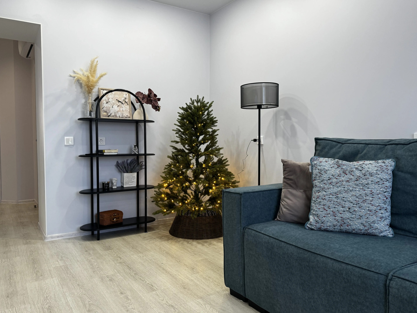 Квартира шикарная с двумя комнатами в центре города