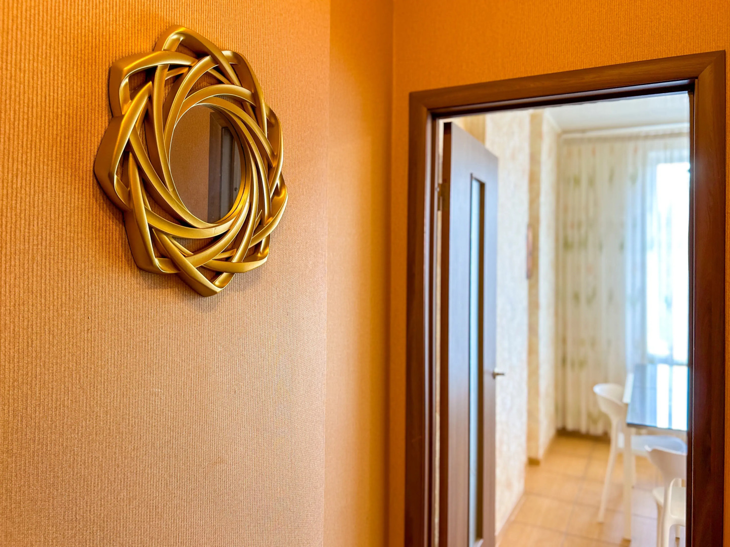 Апартаменты Хорошая квартира в пешей доступности с больницей Электроника