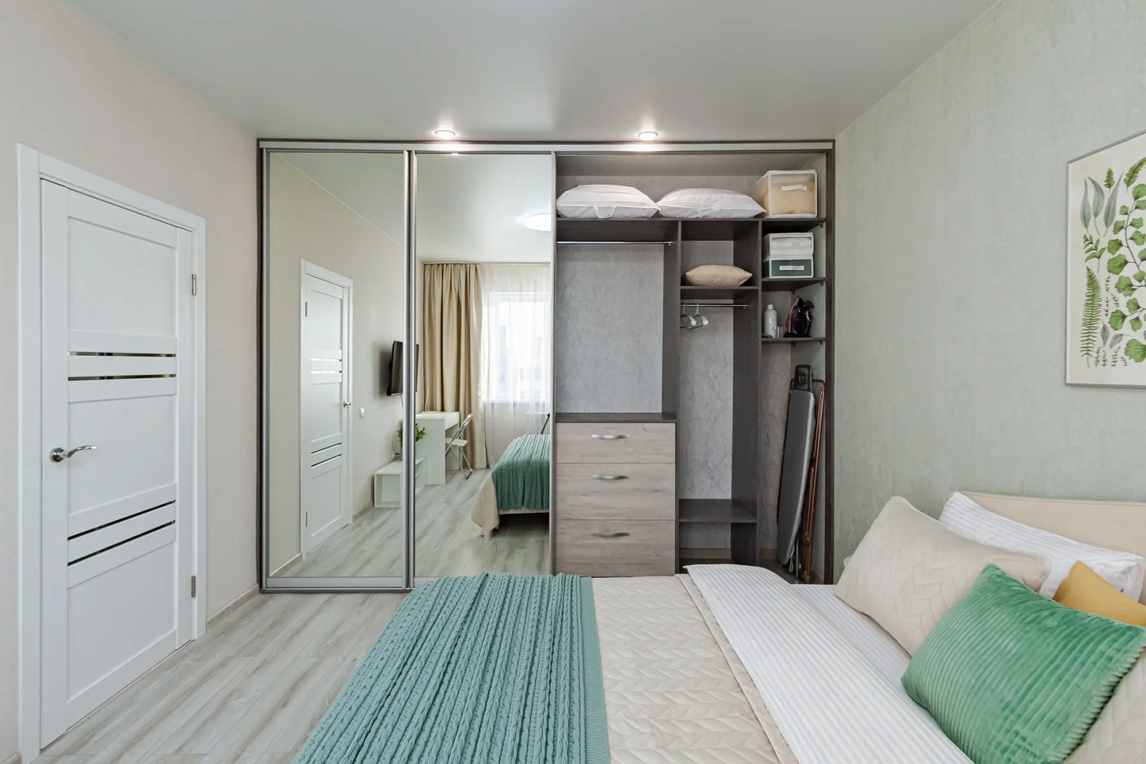 Квартира Novatel Apartments