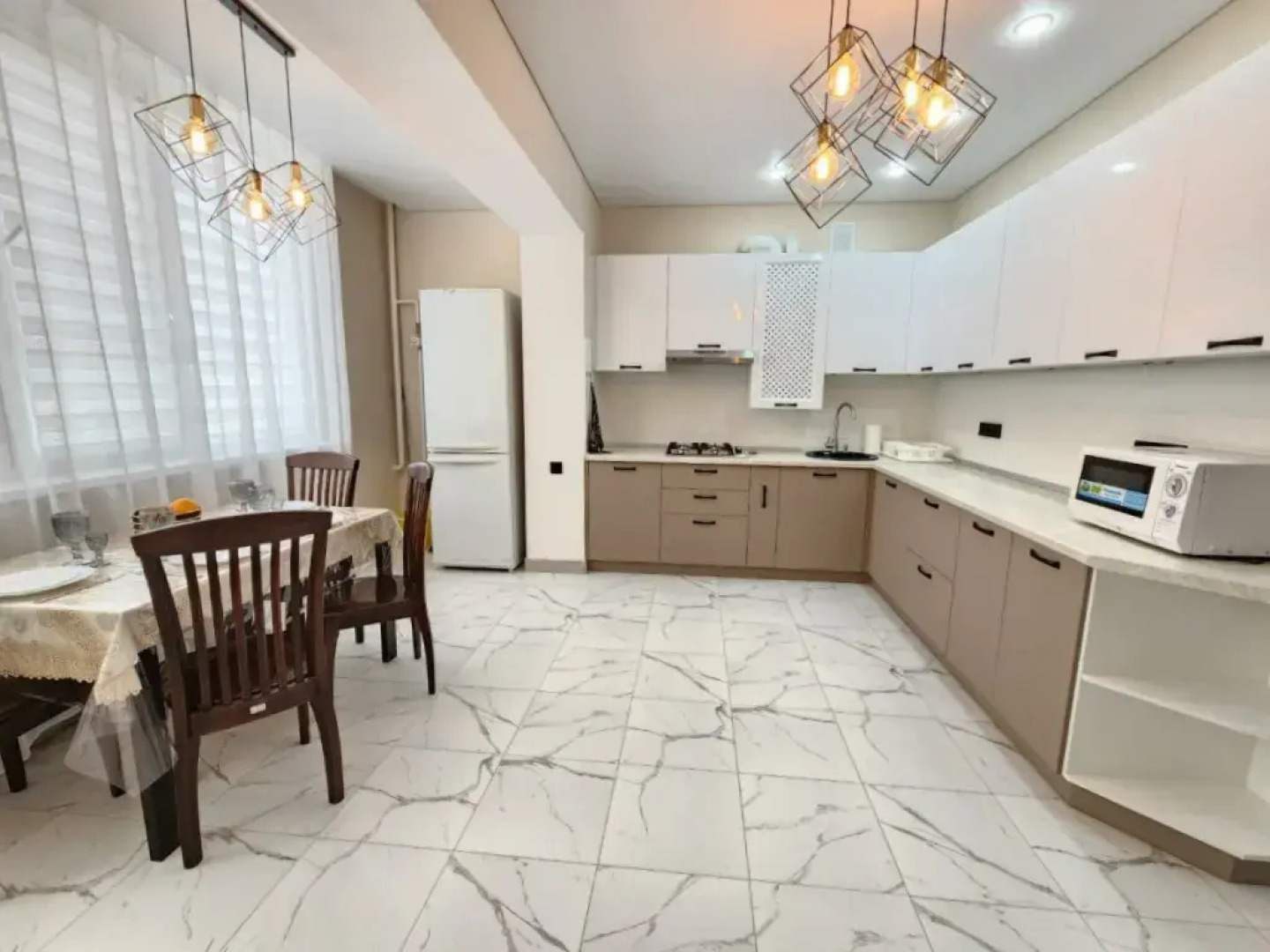 Апартаменты Люкс на Ромашке