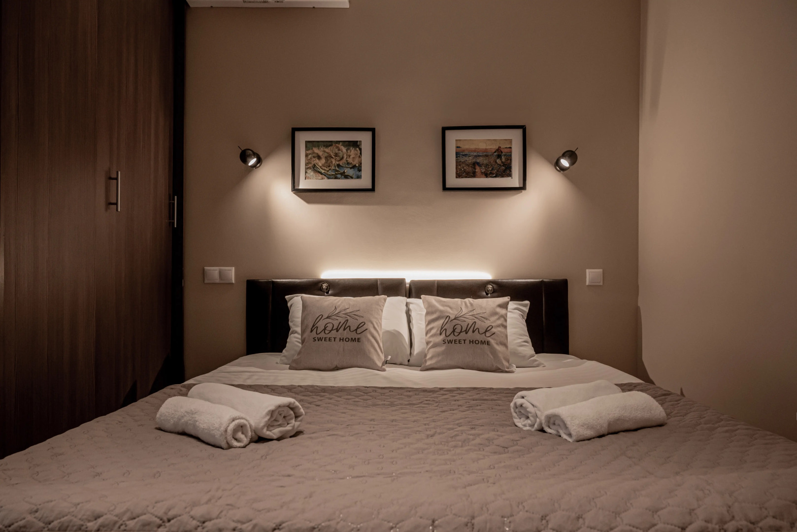 Апартаменты Van Gog Studio от Home24