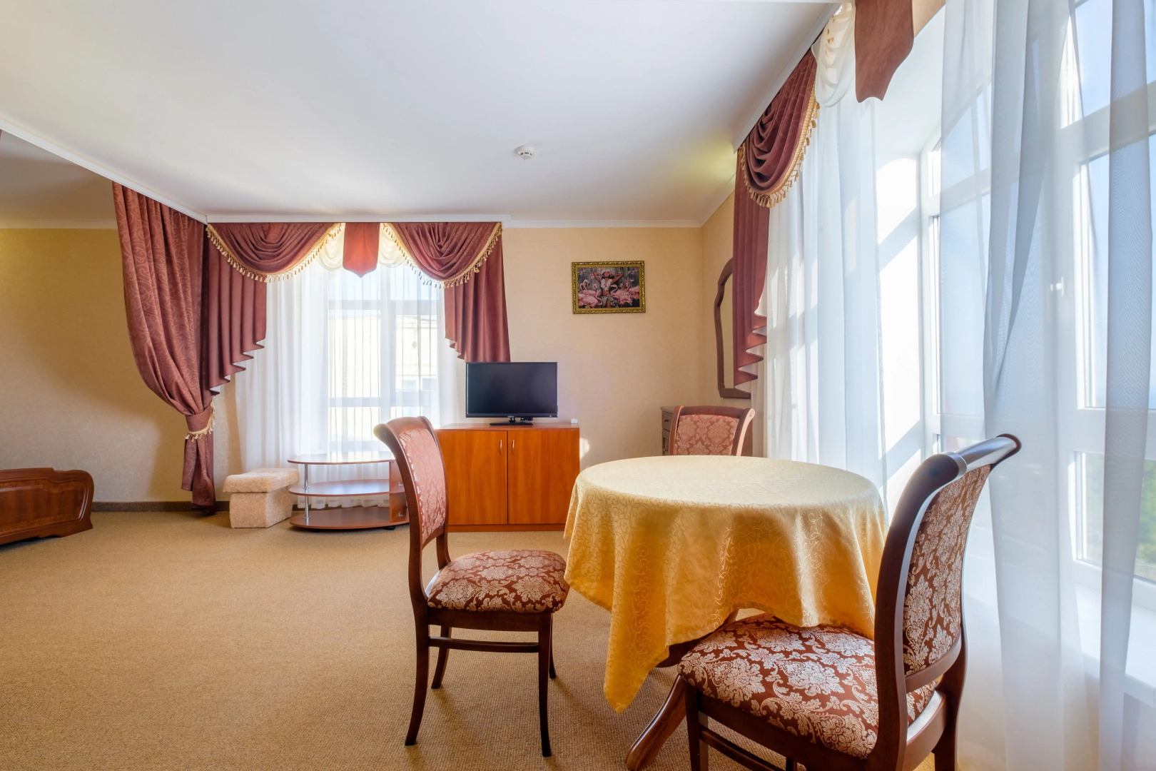 Отель Феодосия