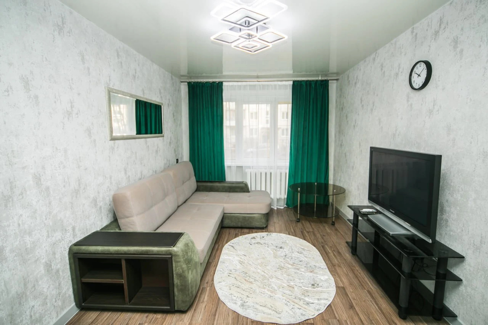 Квартира 2-х комнатные апартаменты на Куйбышева