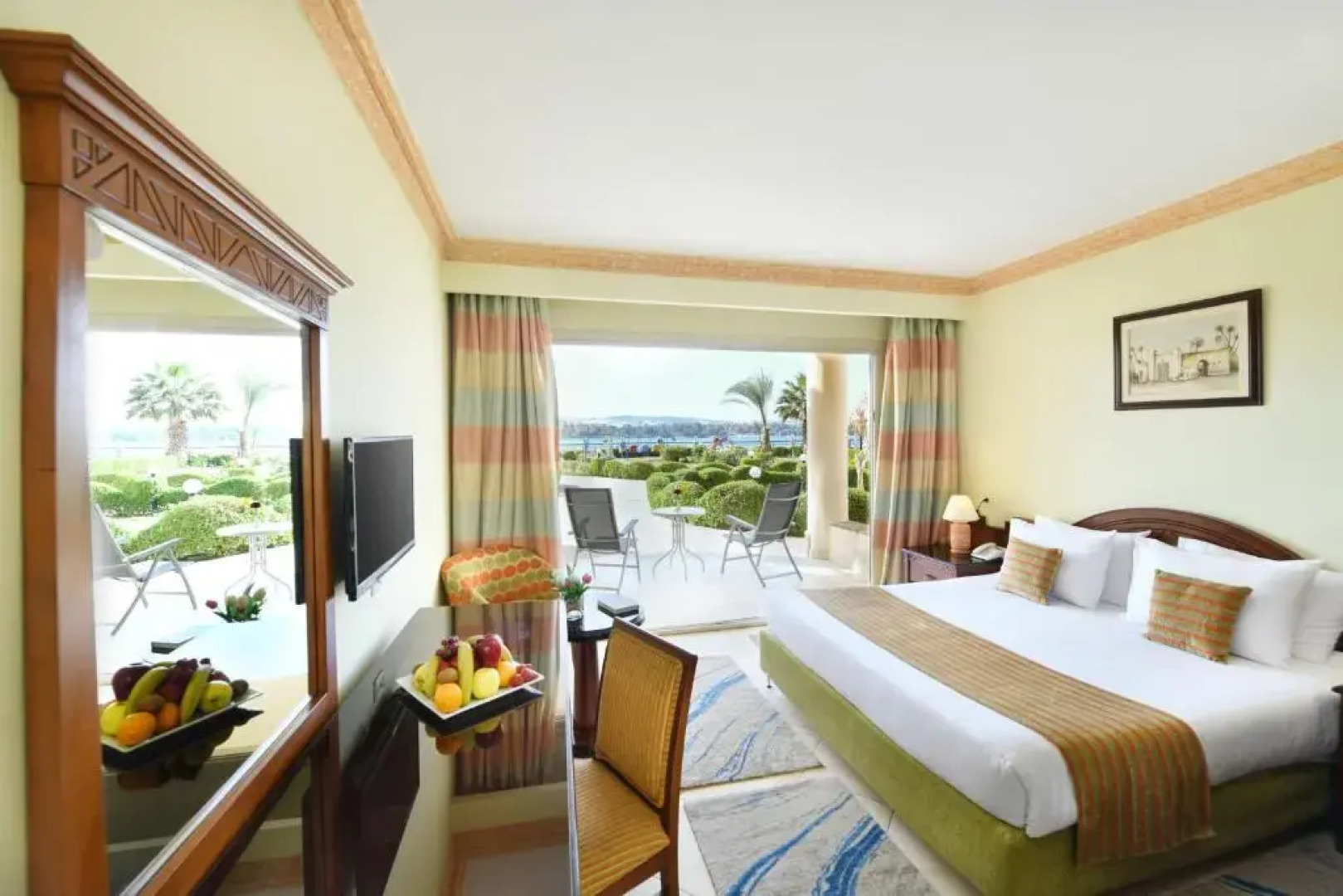 Отель Tolip Aswan