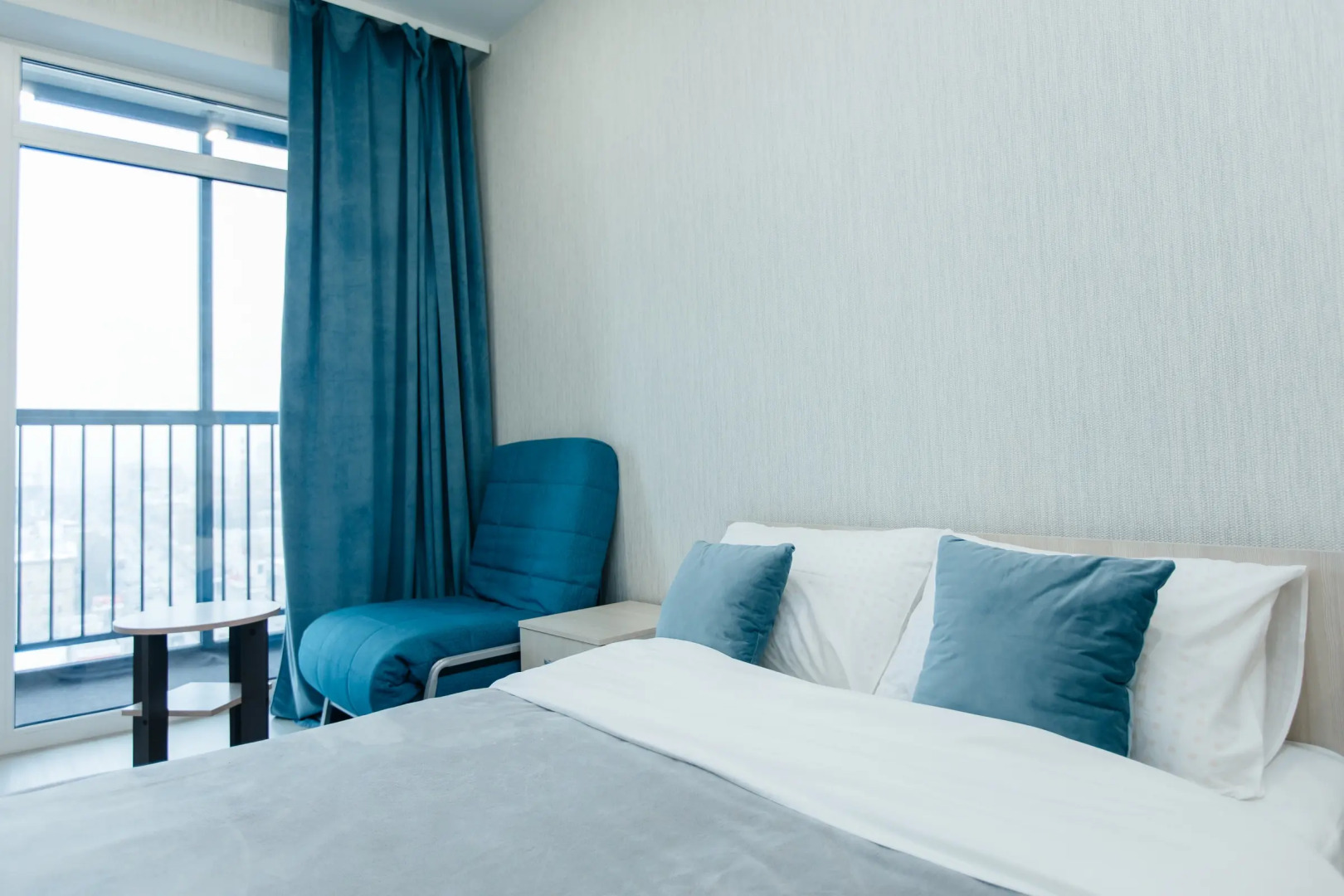 Квартира Комфортная Двухкомнатная с Видом на Реку