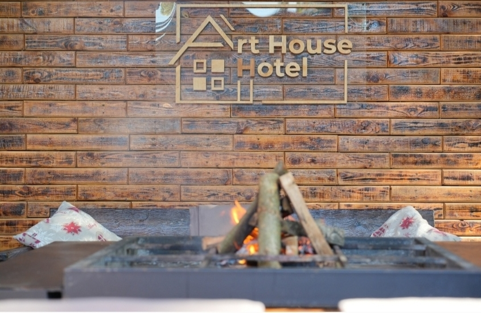 Отель Art House Hotel