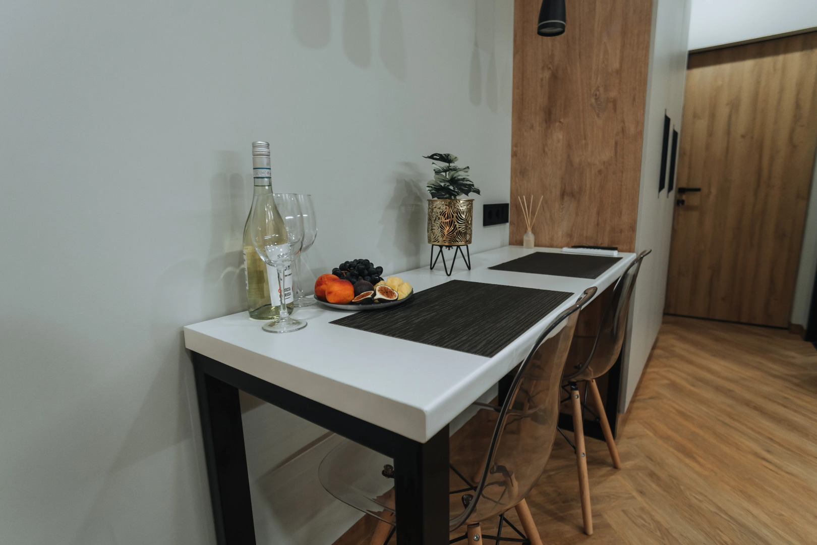 Апартаменты в Сочи центр Хосты с видом на море АК Горка