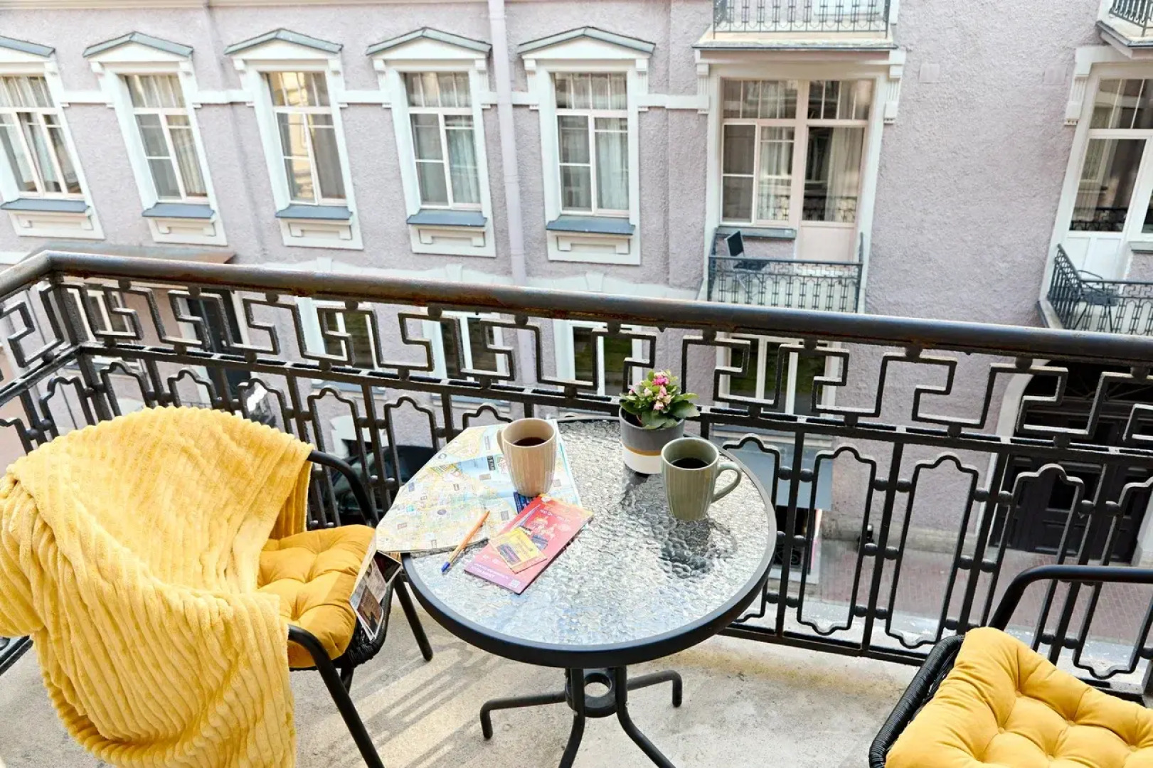 Меблированные комнаты Невский Контур