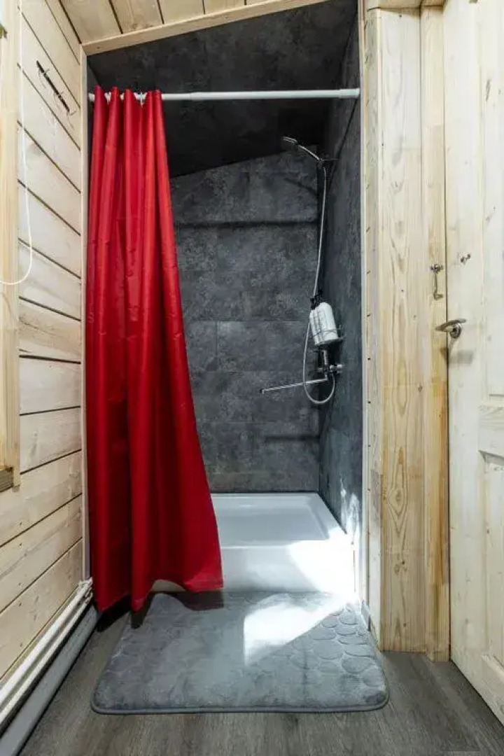 Частный дом у озера Кипень