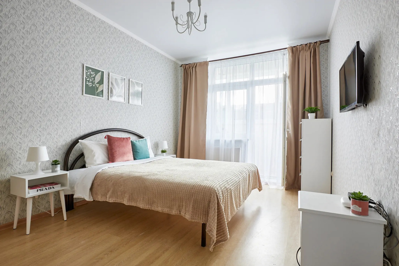 Апартаменты Сутки В КРД Первая Линия Парка Галицкого